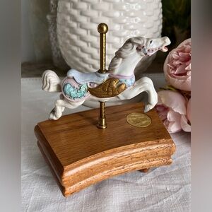 American Carousel Horse Tobin Fraley 3rd Edition Music Box 8050/9500 ~ works